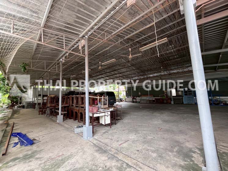 Land in Bangnatrad 